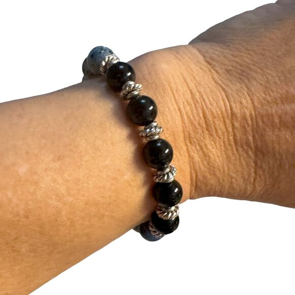 K2 and Obsidian Stretchy Bracelet - Picture 3 of 6